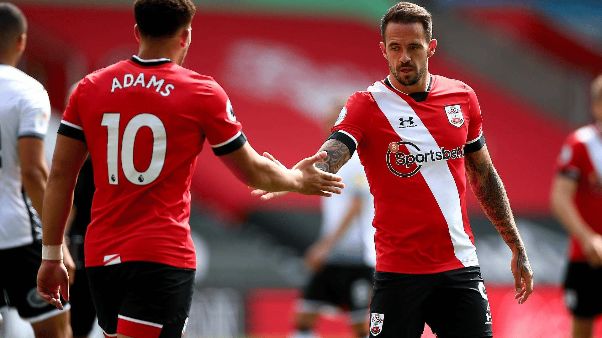 阿森纳主场大胜南安普顿,继续追赶前四 阿森纳主场大胜南安普顿,继续追赶前四