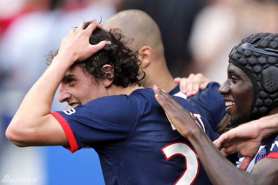 aoa体育体育在线-关于甘冈备战对阵圣日耳曼的激烈比拼的信息