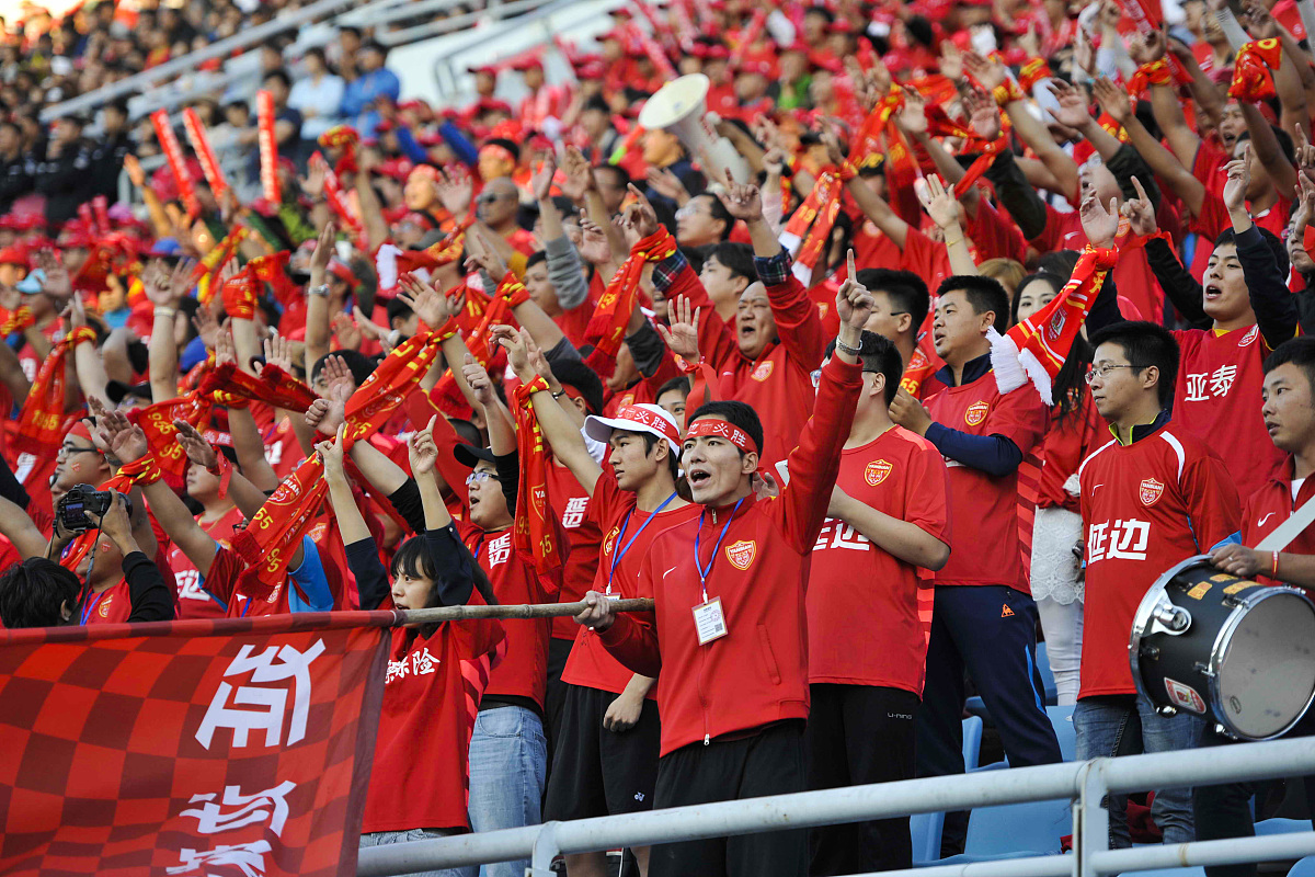 包含志在必得:女足队员为胜利而奋勇拼搏的词条 包含志在必得:女足队员为胜利而奋勇拼搏的词条