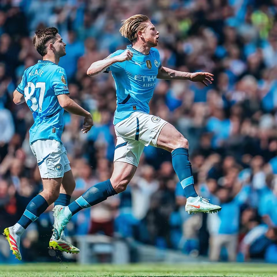 曼城中场状态火爆,连续多场取得进球 曼城中场状态火爆,连续多场取得进球