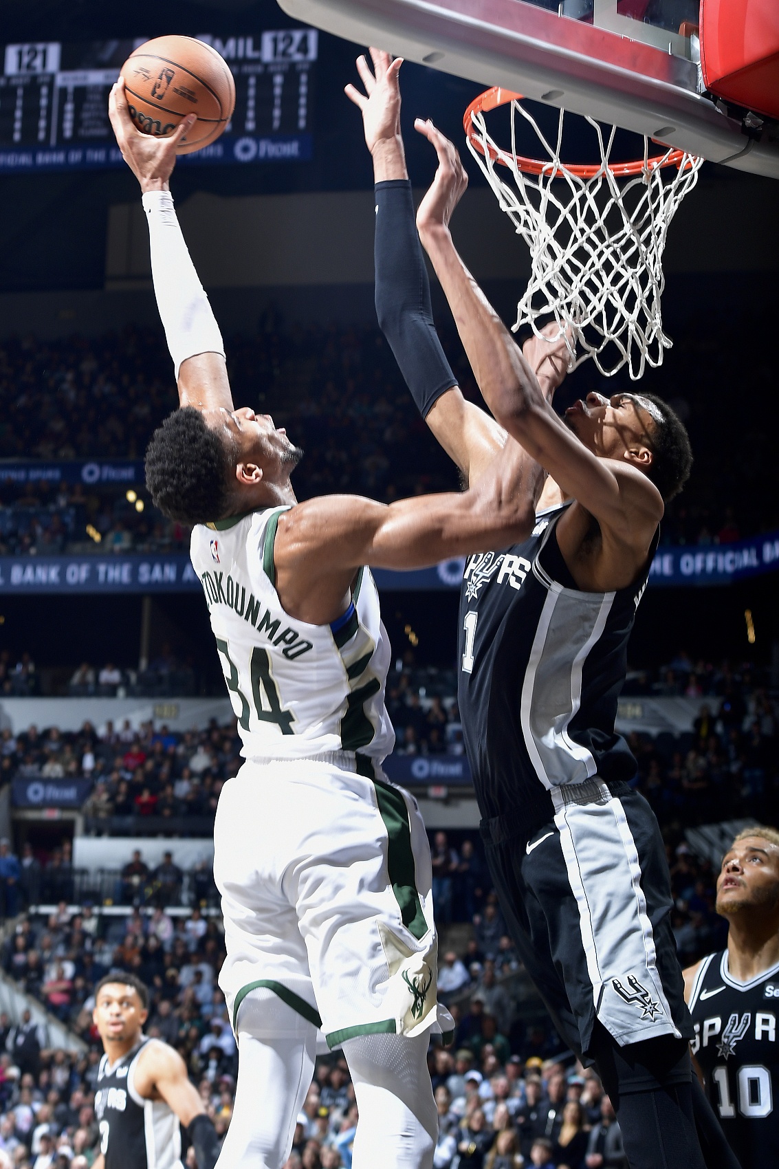 开拓者战胜老鹰,利拉德表现全面砍下30+11的简单介绍 开拓者战胜老鹰,利拉德表现全面砍下30+11的简单介绍