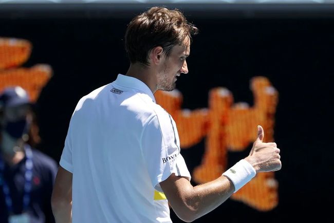 aoa体育体育网站-关于塞尔维亚逆袭惊艳球队后防稳固高难度收获胜利的信息